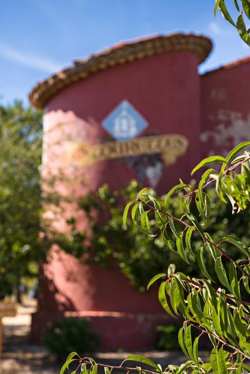 Les Terres De Saint Hilaire Bed & Breakfast Ollières Dış mekan fotoğraf